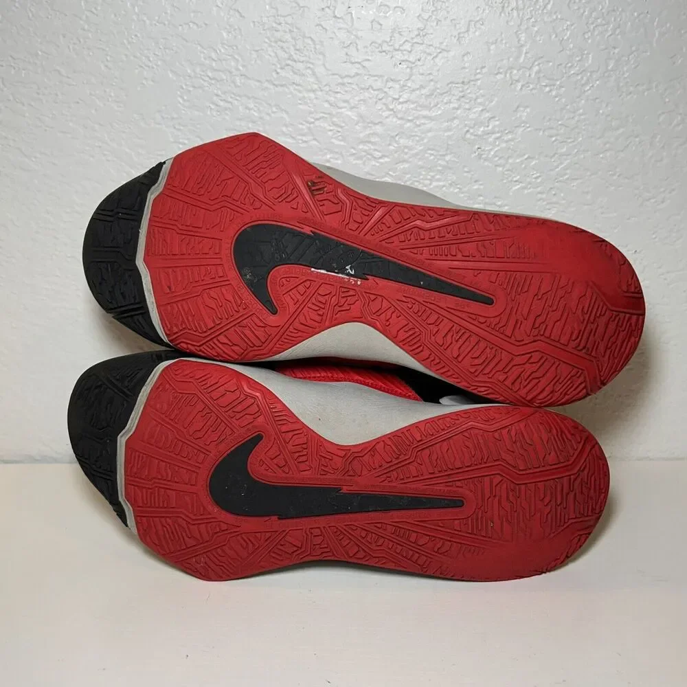 Nike Boys Future Court 3 CT2866-008 Red/Black Basketball Shoes Sneakers Size 7Y